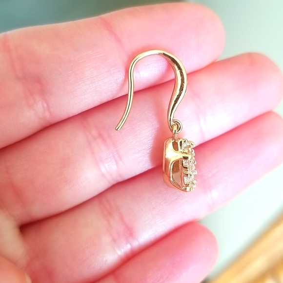 Nordstrom Cubic Zirconia Earrings - Picture 5 of 7